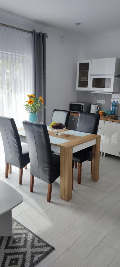 Apartamenty Dżemejra - Jumeirah Ujście-Darłowskie Exterior foto
