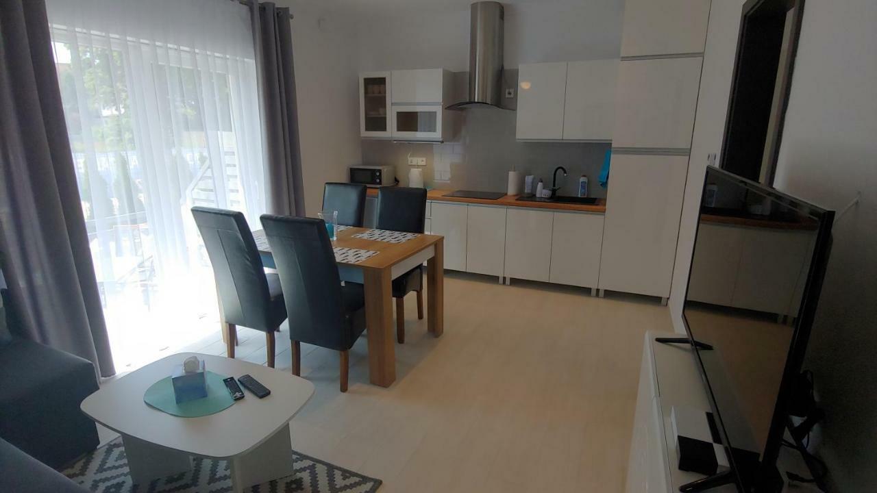 Apartamenty Dżemejra - Jumeirah Ujście-Darłowskie Exterior foto