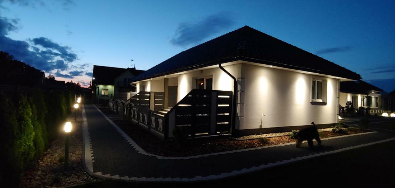 Apartamenty Dżemejra - Jumeirah Ujście-Darłowskie Exterior foto